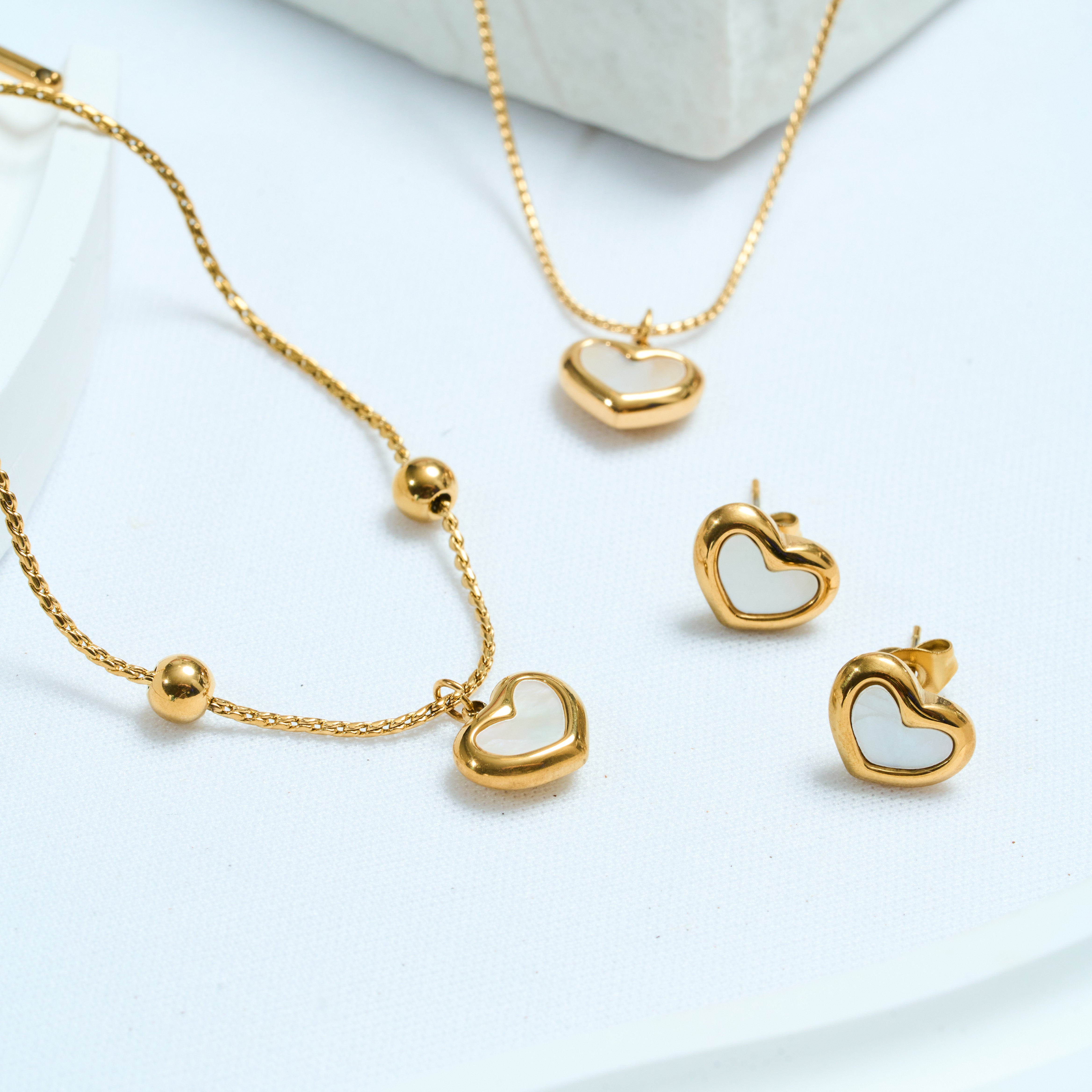 Set Cora