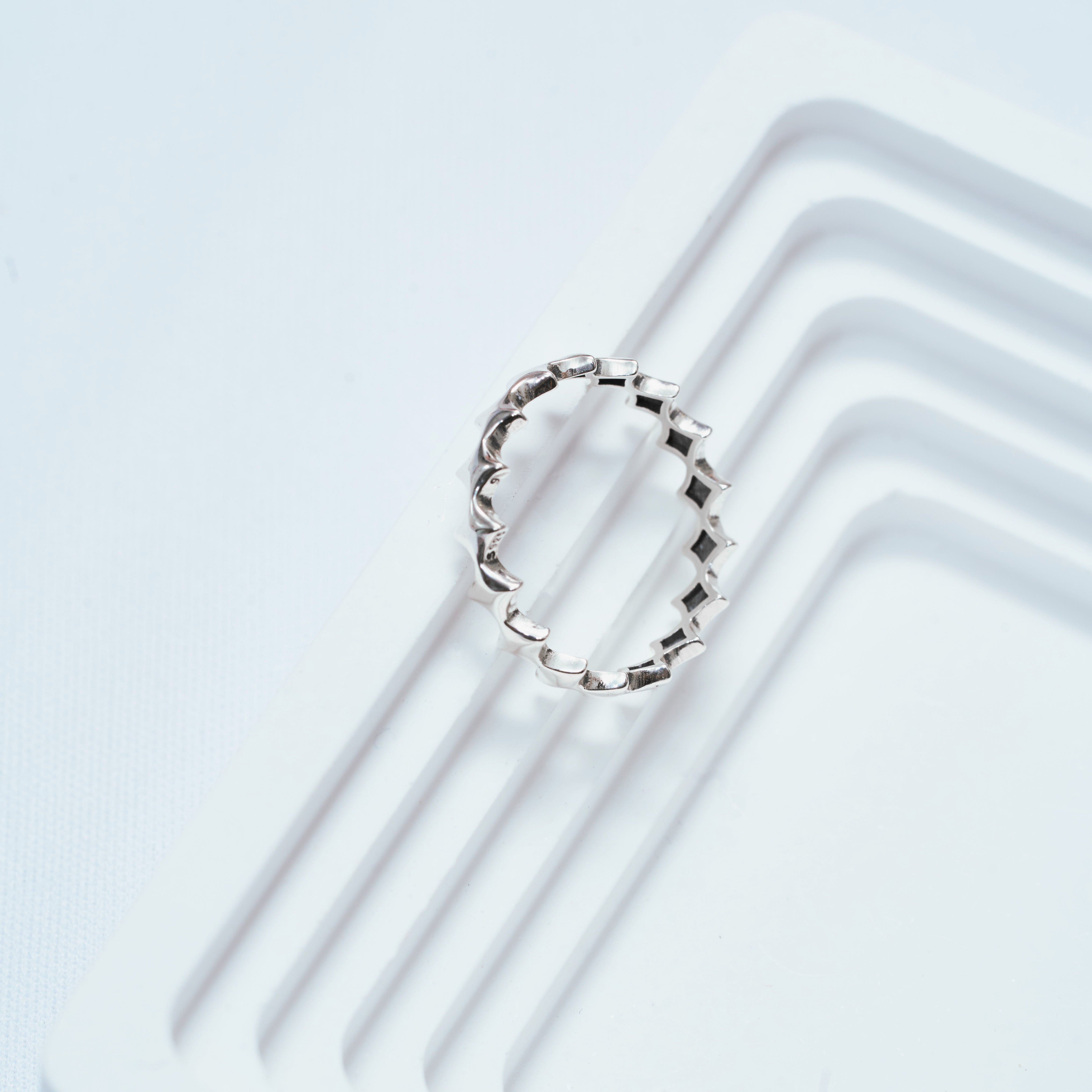 Ares Ring