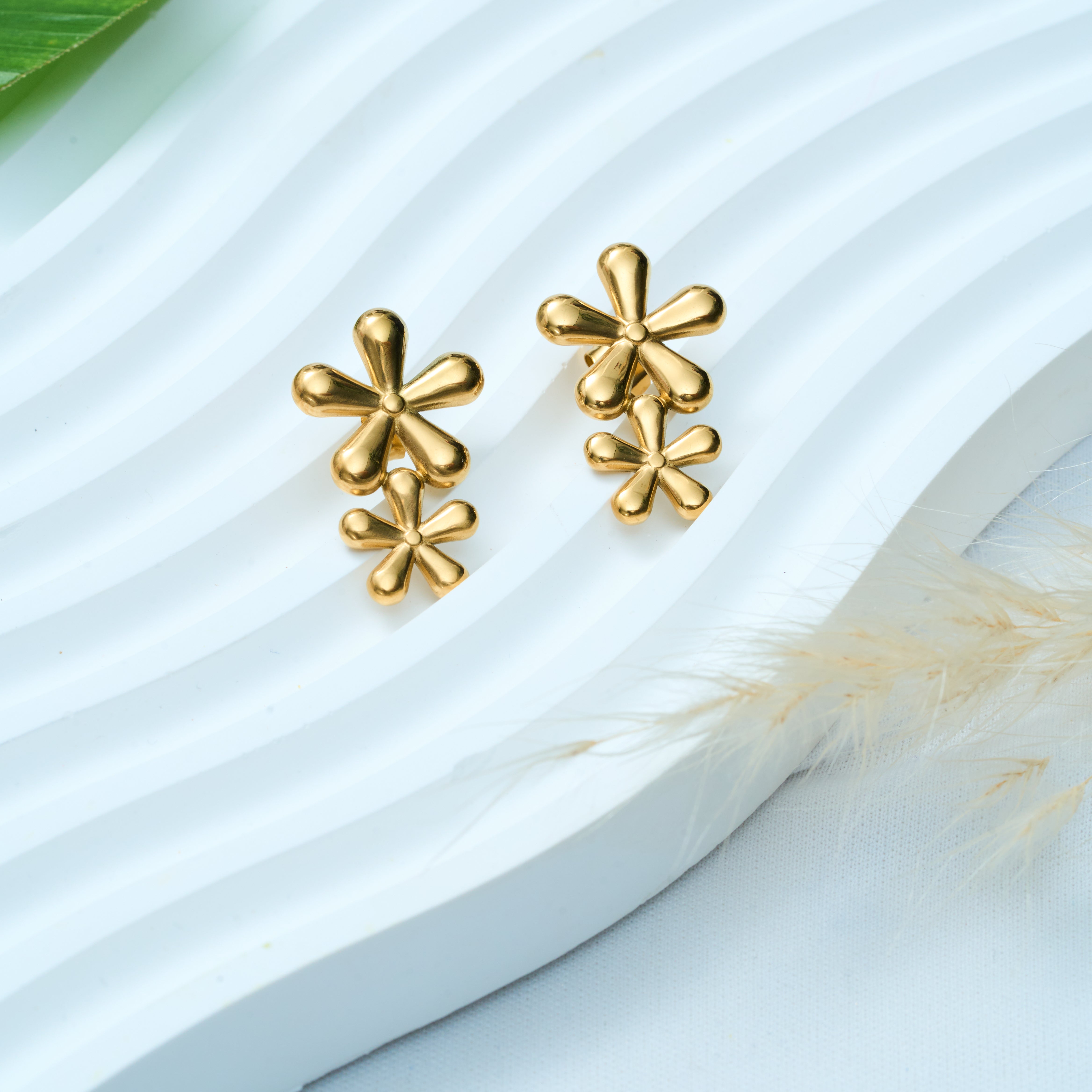 Camelia Earrings