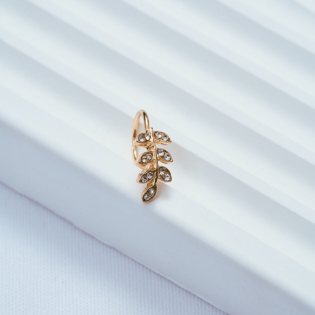 Athenea Earcuff