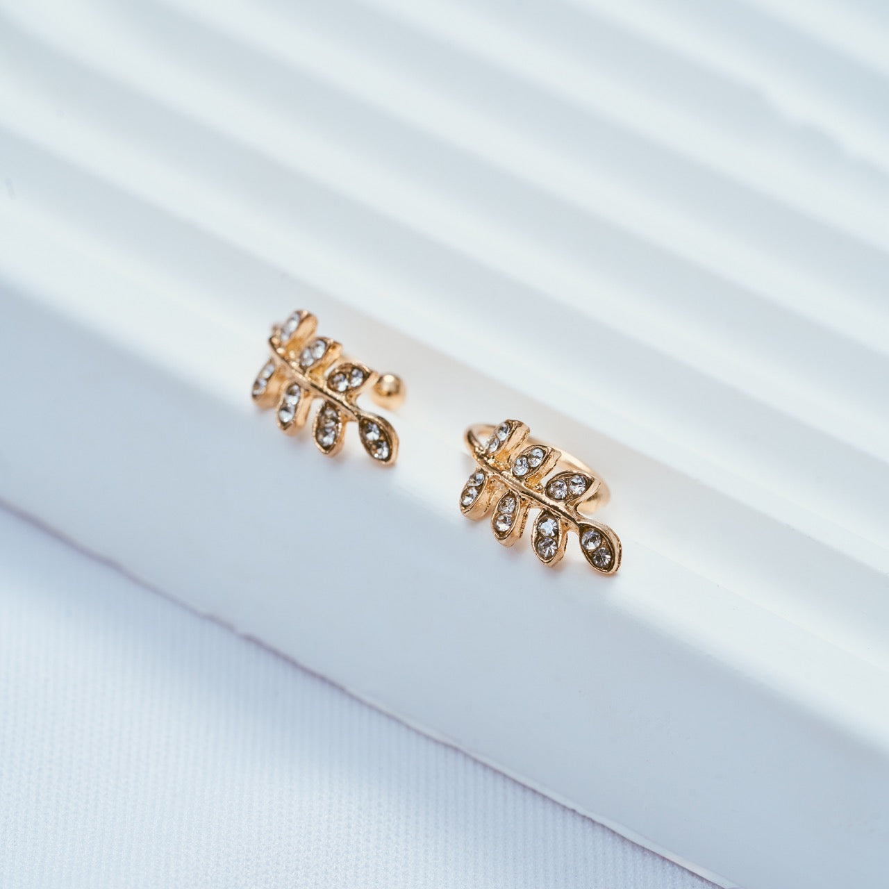 Athenea Earcuff
